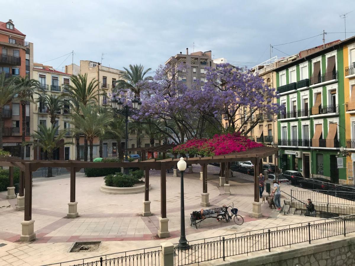 La Casa De Los Espejos Alicante Eksteriør bilde